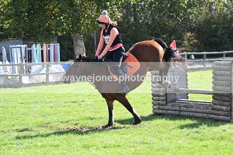 WJ7_1381 - Time 13:56 to 14:24