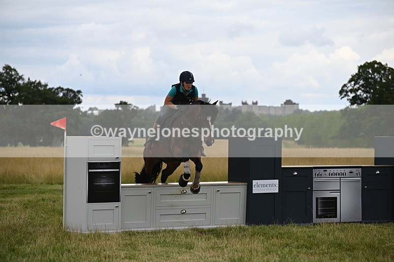 WJ6_4872 - Time at Jump 13:04 to 13:34