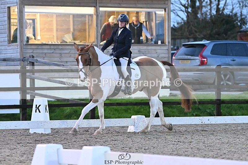 231105-165212-04125 - Cls 4 Novice 24 16.41 to End