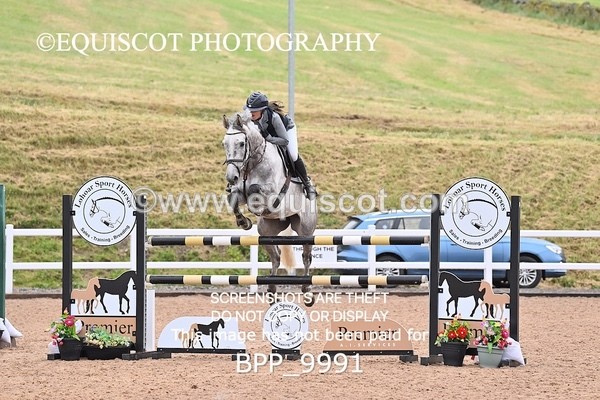 BPP_9991 - CLASS 24 SUN Redpost Equestrian Senior Foxhunter/1.20m Open