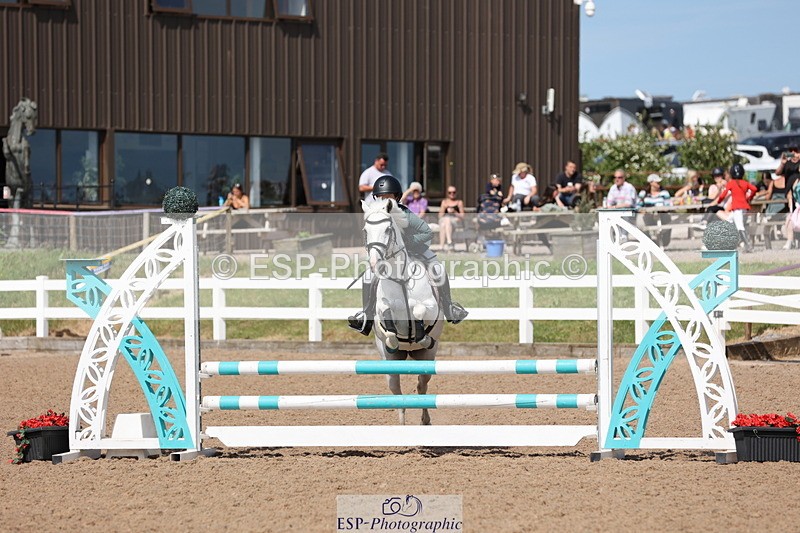 240629A-160517-07891 - Cls 13 Stepping Stones 128cm + 138cm