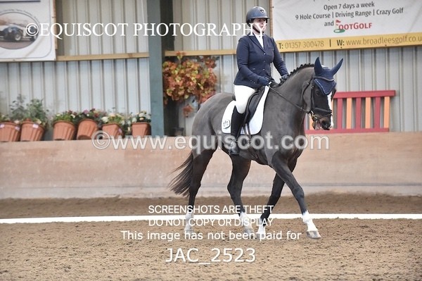 JAC_2523 - CLASS 4 NOVICE 3