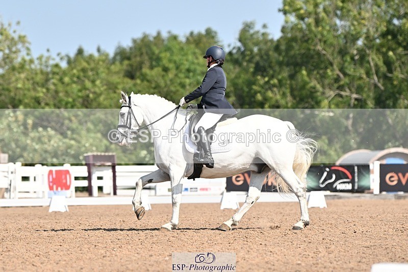 250816-104623-03191 - 111-Sonya.Fitch-PeytonDinnarthal.Buzzard