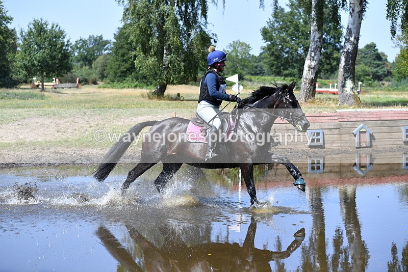 WJ5_3281 - XC Time 13:30 to 14:00