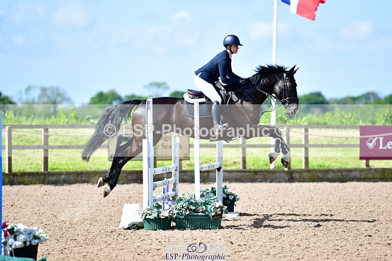 240525A-100627-04911 - Cls 21 British Novice and 90cm Open