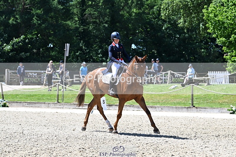 250522A-122217-03713 - C-202-Kitty.King-MBF.REDHOUSE.EVOQUE