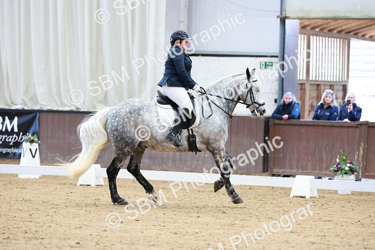 SBM_007119 - Class 6b - Novice 6 - 8.56-9.24