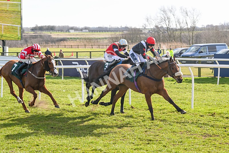 050325-Race 1-Collingham-9076 - Race 1
