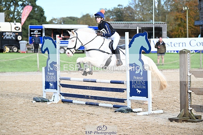 241117-102515-03113 - Cls 2 80-85cm 10.20 to 11.20