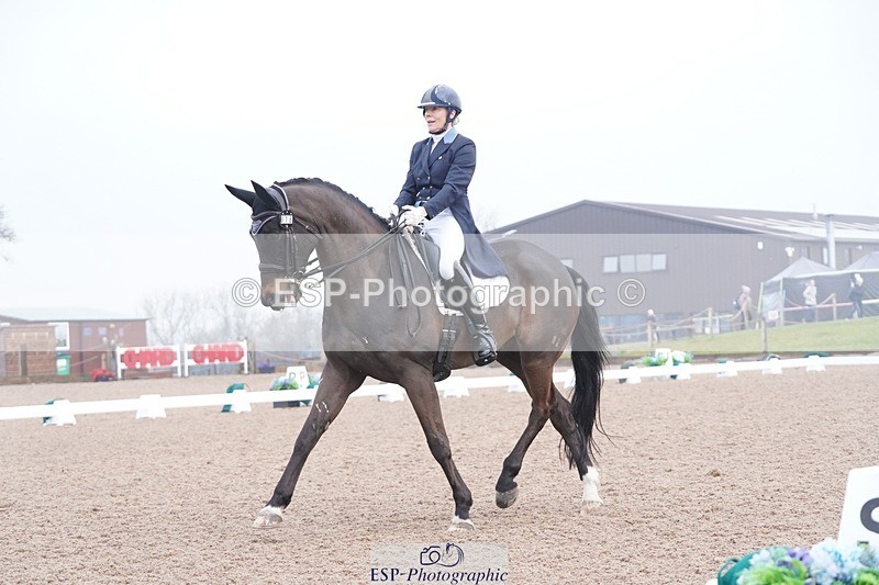 250404-081242-03718 - 018-Louise.Davison-Quamperfect