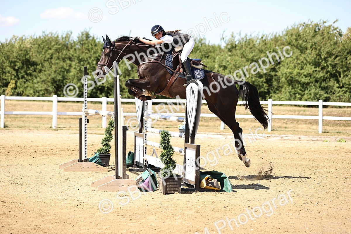 SBM_015211 - Class 16 - Senior foxhunter - 1.20m Open