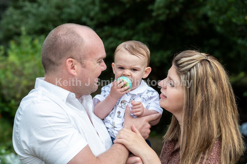 2KJS0939 - Jannie & Kristen family