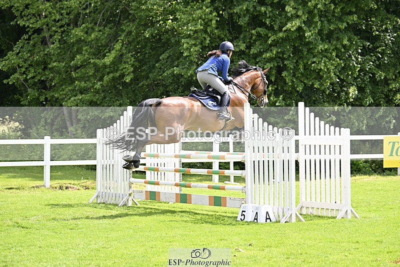 250613A-103959-00529 - Cls 1 Snr Newcomers and 1.10m Open