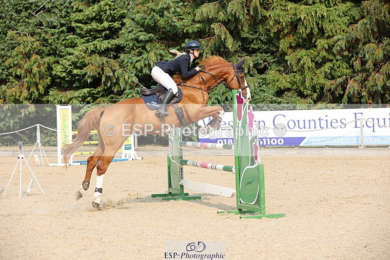 250816A-160903-02666 - Cls 9 Snr 1.10m Open