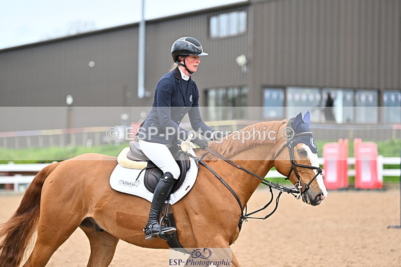 240501A-143123-01066 - Cls 8 Snr Foxhunter and 1.20m Open