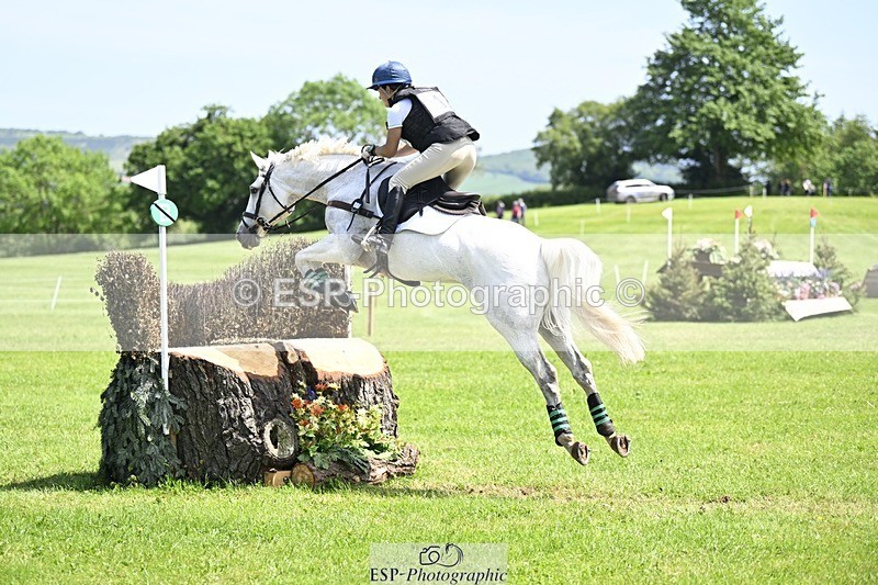 240525-131130-13655 - 112-DISCO_DONUT-Mahony_Knight