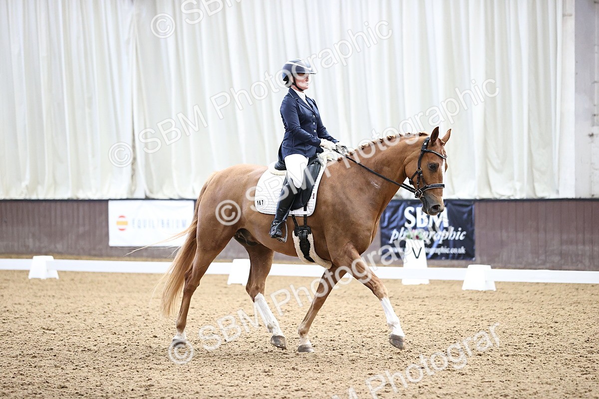 SBM_000842 - Novice 4 Warm Up