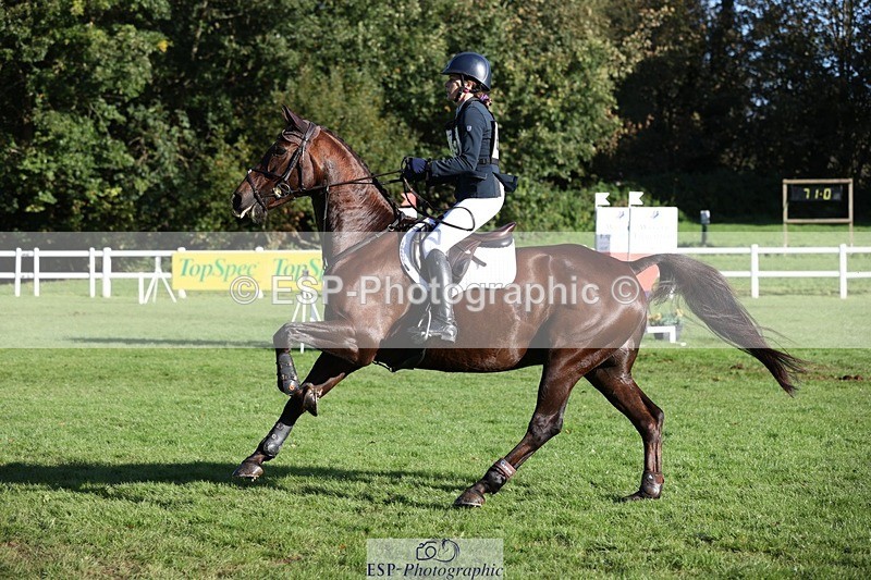 231022-101417-24410 - 649-DONAIL.BEAUANCO-Sheila.Williams-TrotUp+SJ