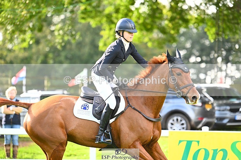 231020-113307-06528 - 113-RIVERSTOWN.ROYAL-Georgie.Frow-SJ