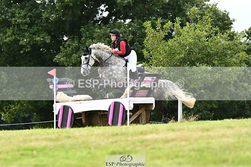 240825X-140006-34597 - 80cm XC 13.30 to 14.30