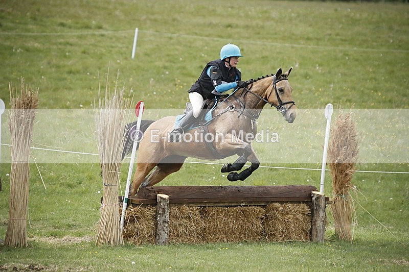 BVHT 140517  NXC -226 - Class 2 XC Novice 14/05/17