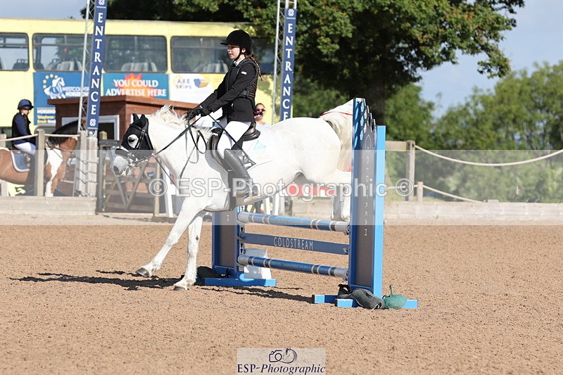 240714A-092041-01529 - Cls 1&2 128cm 10yrs & 70cm Open