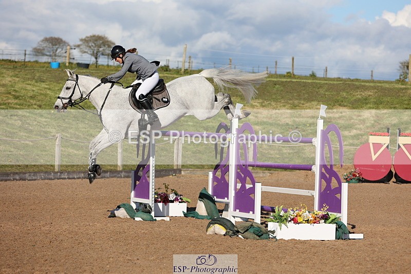 240419A-173205-09851 - Cls 10, 2 Star Big Tour 145cm  Break to End