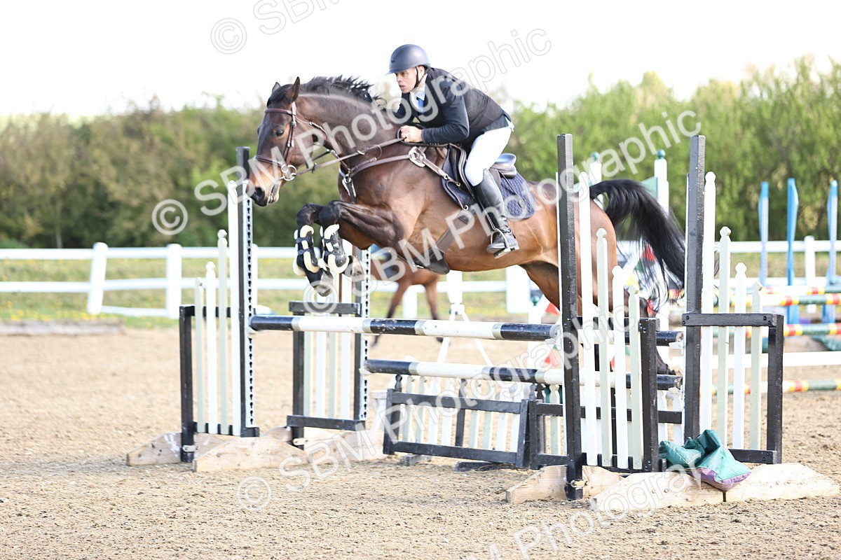 SBM_003203 - Class 15 - Senior British Novice - 90cm