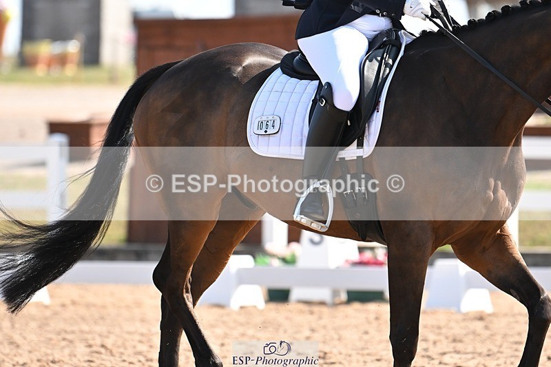 250816-102312-03356 - 064-Kellie.HutchingsTawstock.Finale