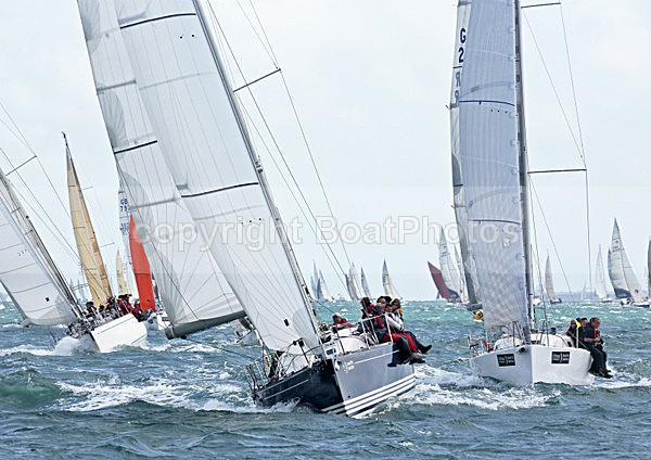 120630 UNRULY GBR3737L WT7A2936 - ROUND THE ISLAND RACE - 30th June 2012