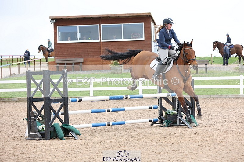 240406A-120933-03228 - Cls 21 95cm National Amateur Quali