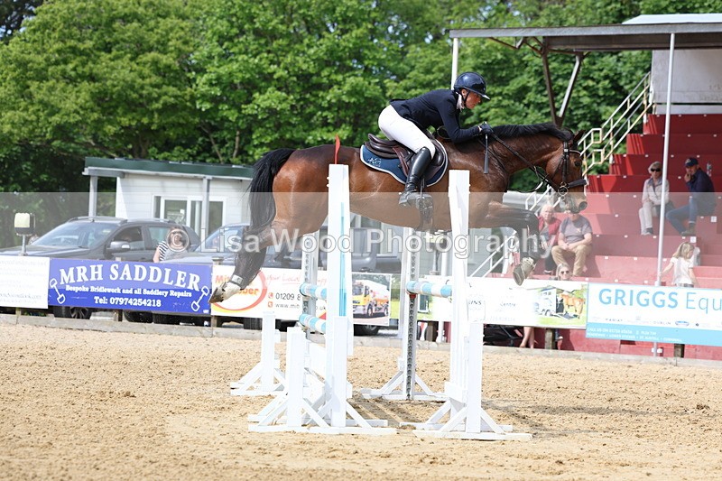 3E7A7351 - Class 7: Senior Newcomers/1.10m open