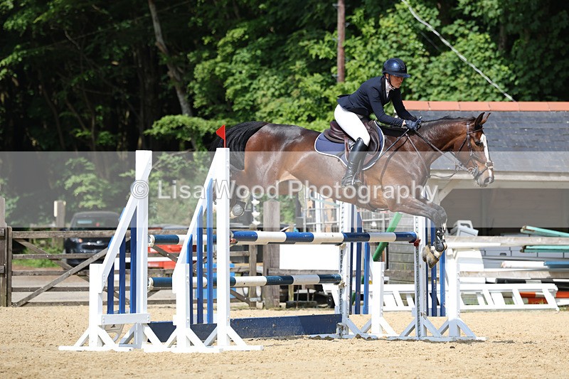 3E7A1323 - Class 14: Senior 1.15m Open