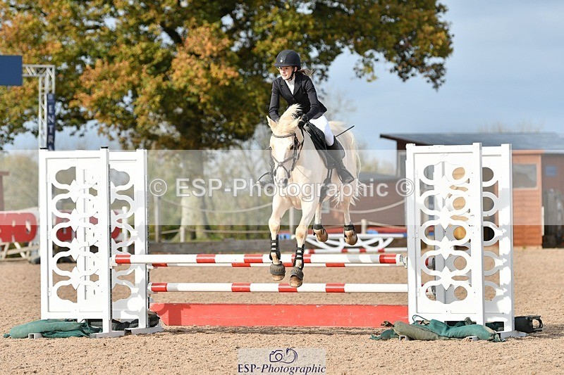 251026-120754-02768 - Cls 23+24 80cm Club and Schools