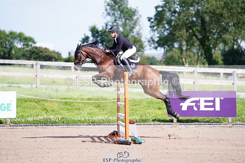 240803A-153618-08964 - Cls 32 National 1.30m Open