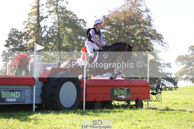 241026-115921-13302 - 390-Pippa.Howell-Phippard-NO.LIMIT.II