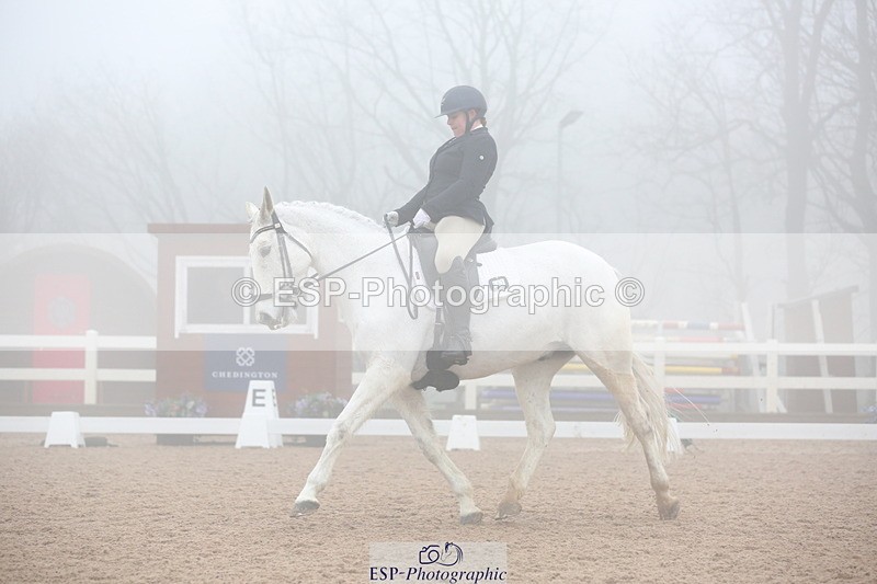 240217A-132720-03107 - 182-Chloe.Makepeace-Beechfield.Diamond