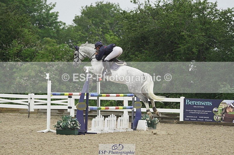 230722A-112856-08842 - Cls 19, 1 Star Silver 1.20m