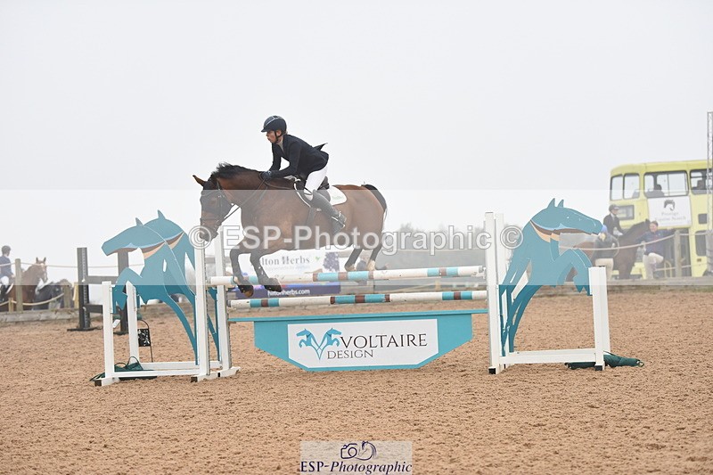 230916A-164740-05652 - Cls 19 Snr 1.10m Derby