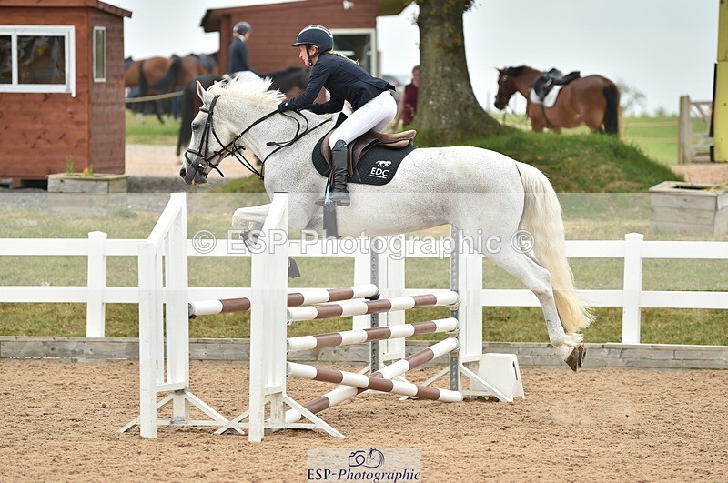 230611A-113412-04807 - Cls 33 95cm Amateur Qualifier