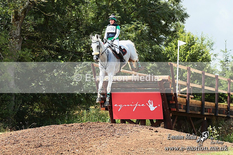 BESJ 060725  2557a - Equestrian