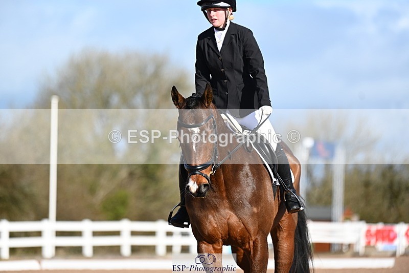 240323A-091811-00907 - MyQuest Intro A