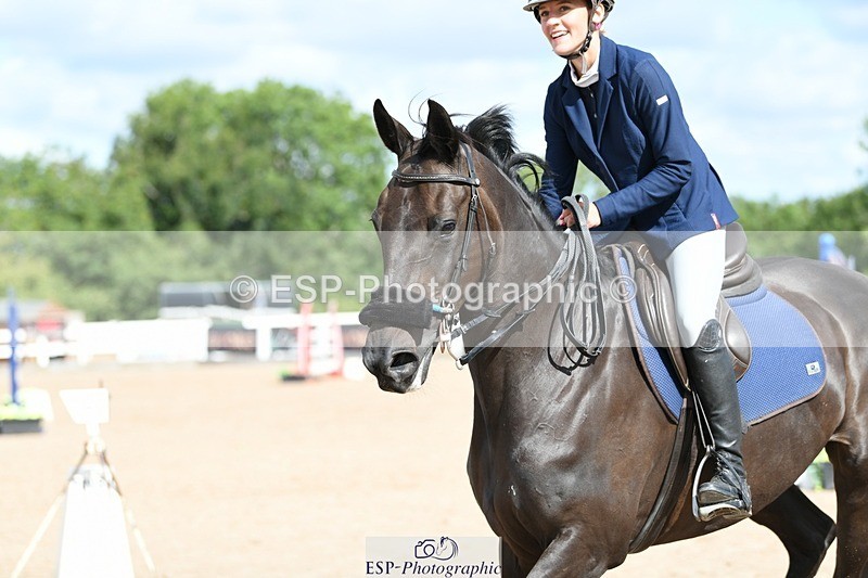 250801-100803-04174 - Cls 21 A&B Snr Disc & 1.00 Open