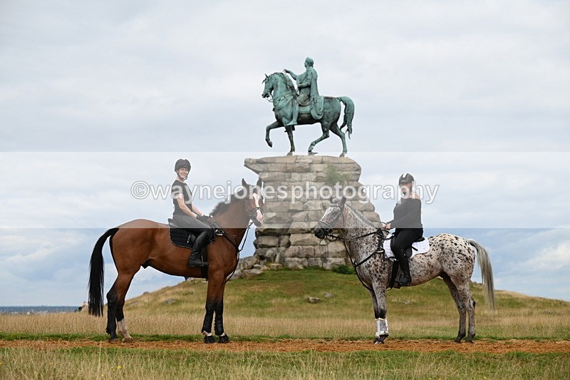 DSC_6296 - Time at Statue 12:17 to 12:44