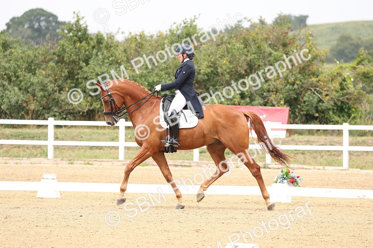 SBM_007027 - Class 9 - FEI INT I - 13.37-14.33