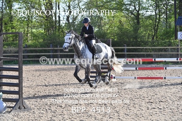 BPP_4513 - CLASS 9 Senior Newcomers/ 1.10m Open