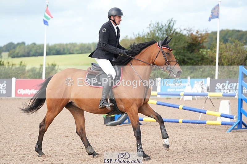 250912-110347-03667 - Cls 22 Snr Discovery and 1m Open