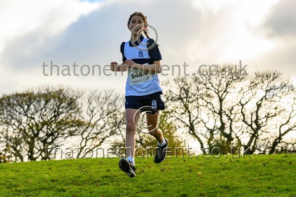 NatRel25-913356 - Young Female Set One