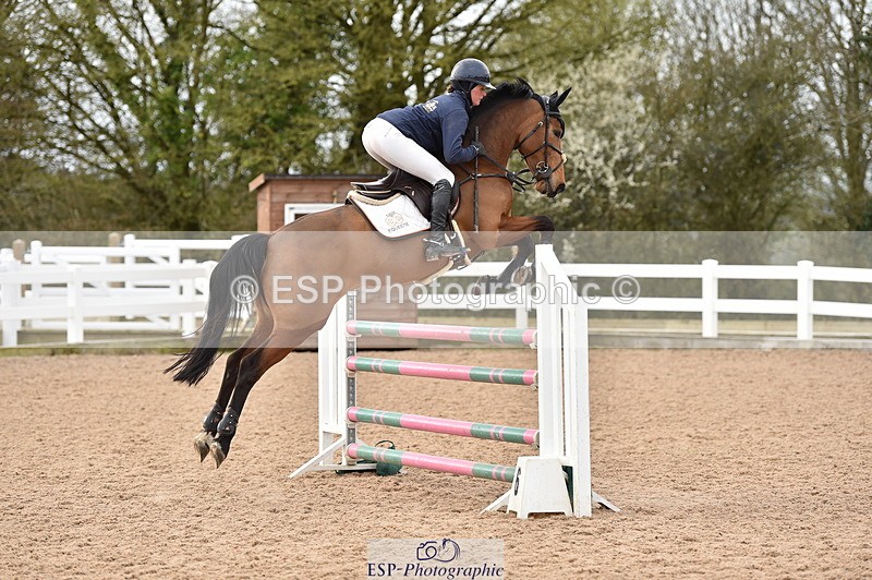 240327A-124216-00429 - Cls 4 Newcomers and 1.10m Open