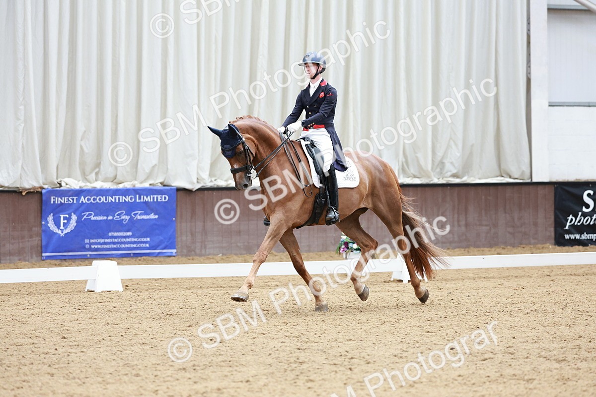 SBM_014451 - Class 4 - FEI INT I